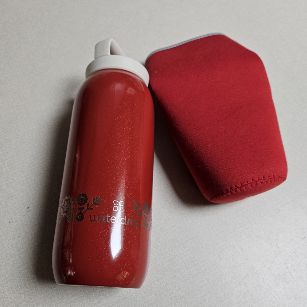 Waterdrop Red Thermo Bottle with Sleeve